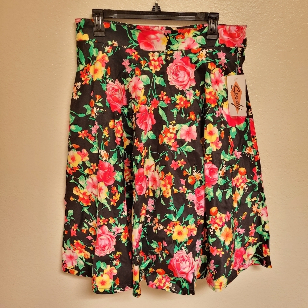 Steady Black and Pink Floral Pocket High Waist Thrills Skirt